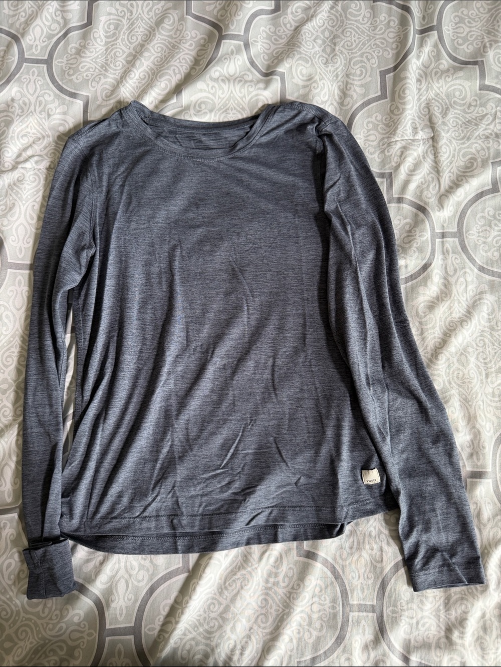 🌚 Vuori Long Sleeve Lux Crew 🌚